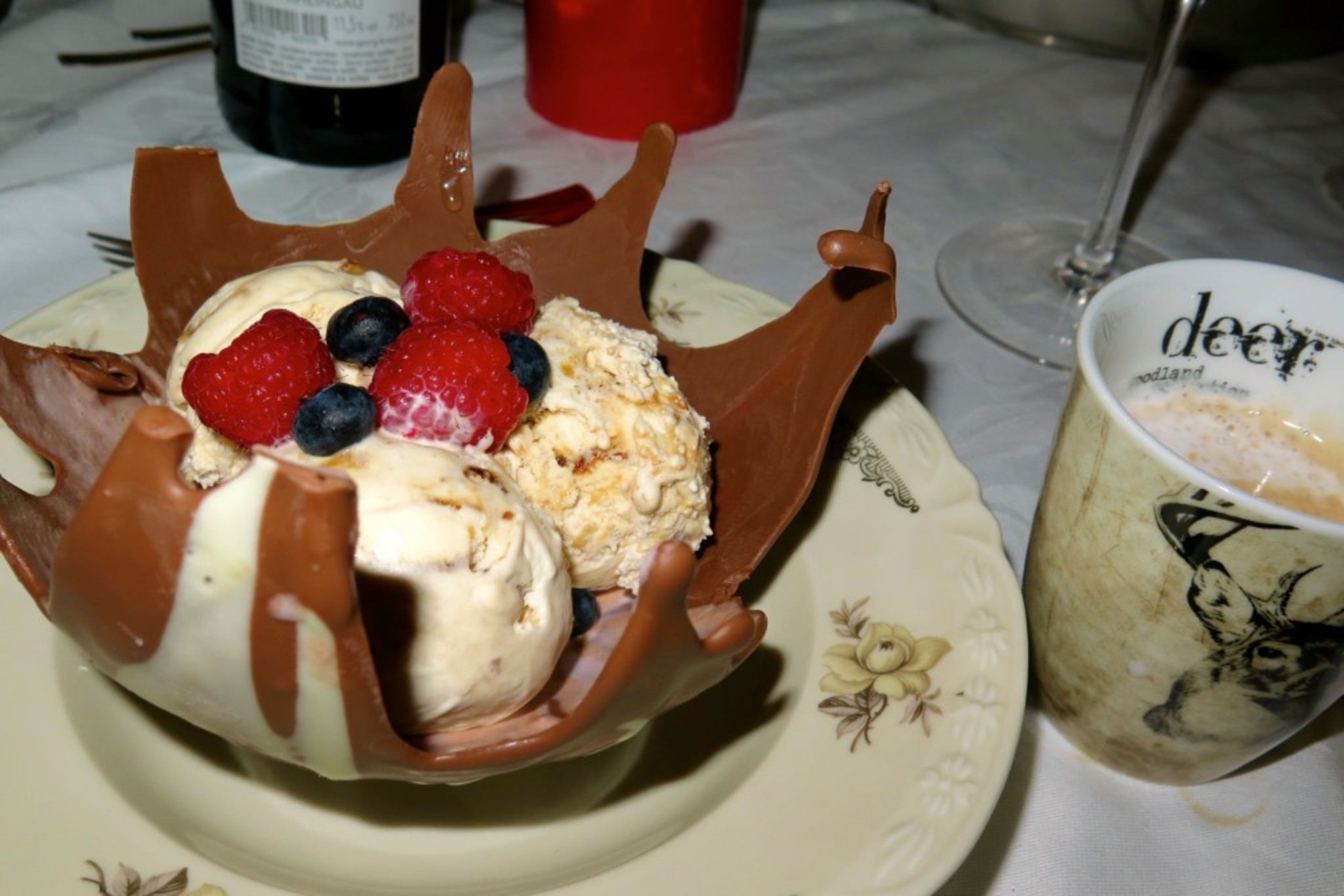 Chocolate with ice cream and berries.  Well done Cleopatra!